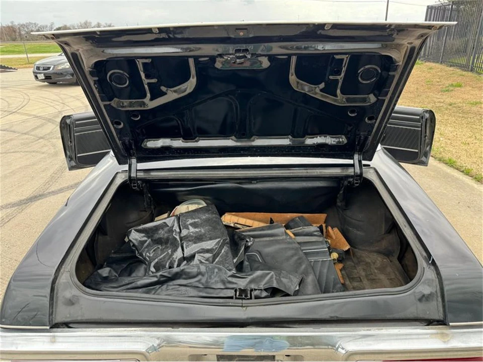 1970 Pontiac LeMans 3rd Gen - Image 23 of 31