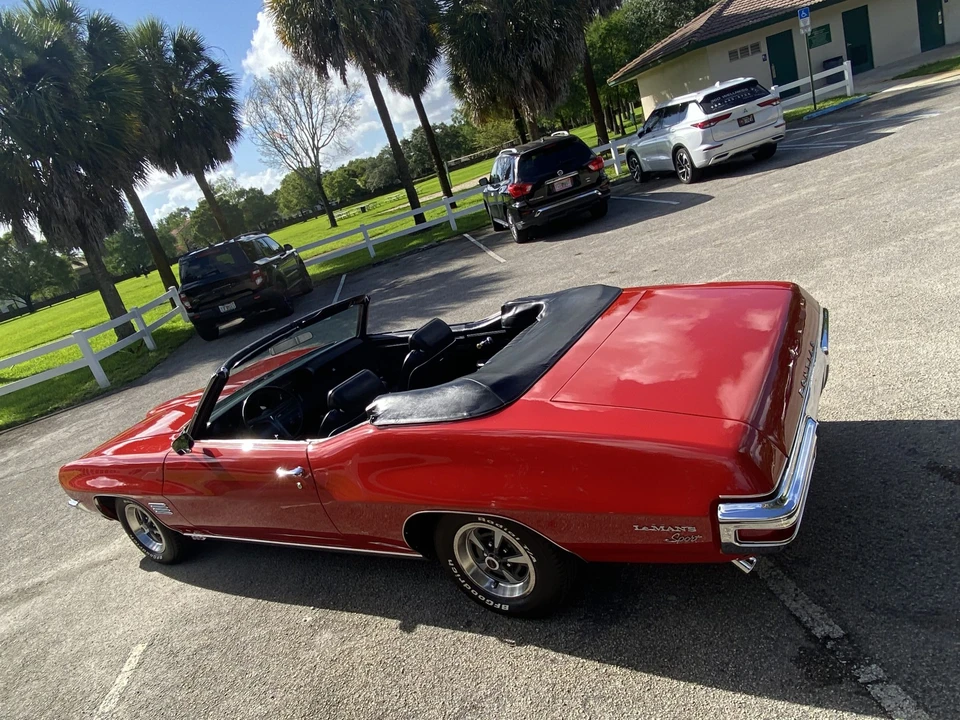 1970 Pontiac - Image 10 of 31