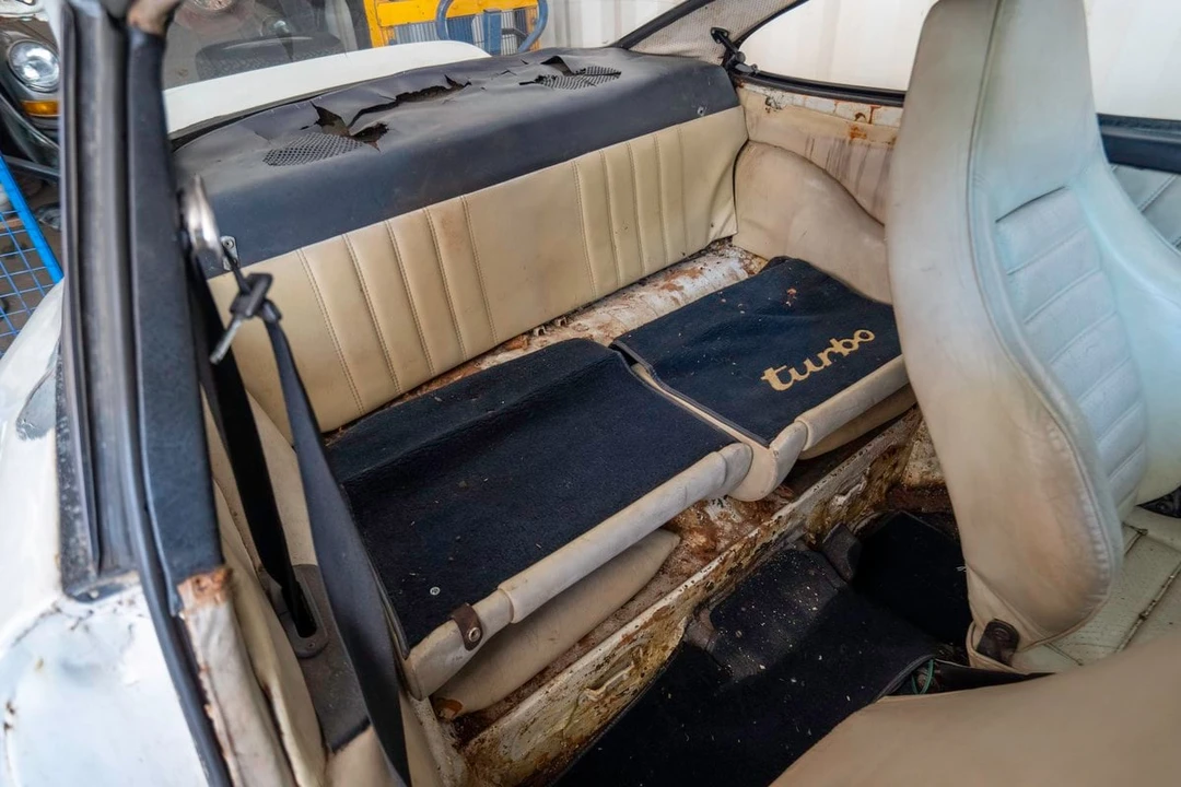 1970 Porsche 911 - Image 21 of 30