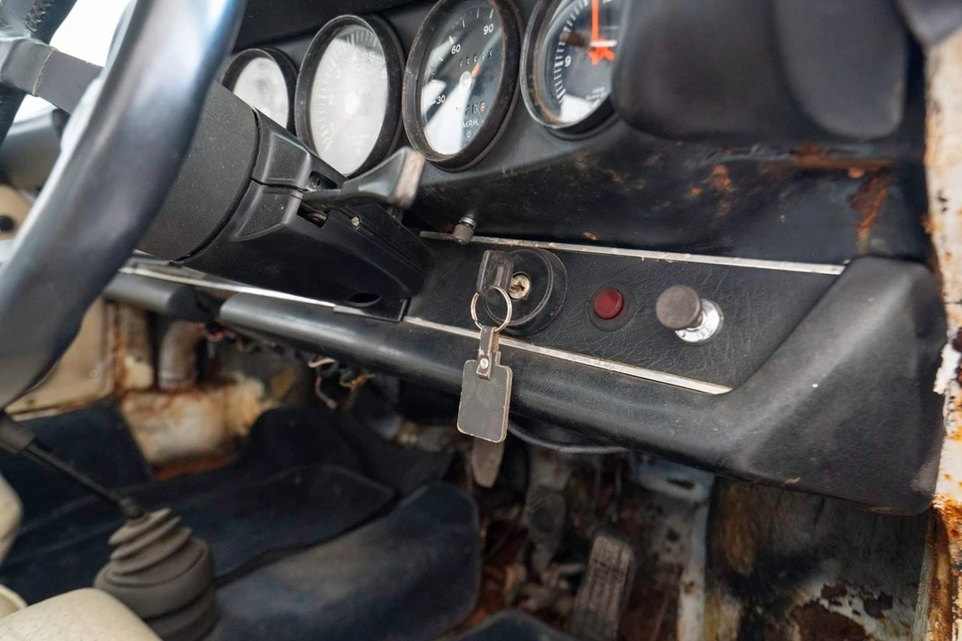 1970 Porsche 911 - Image 30 of 30