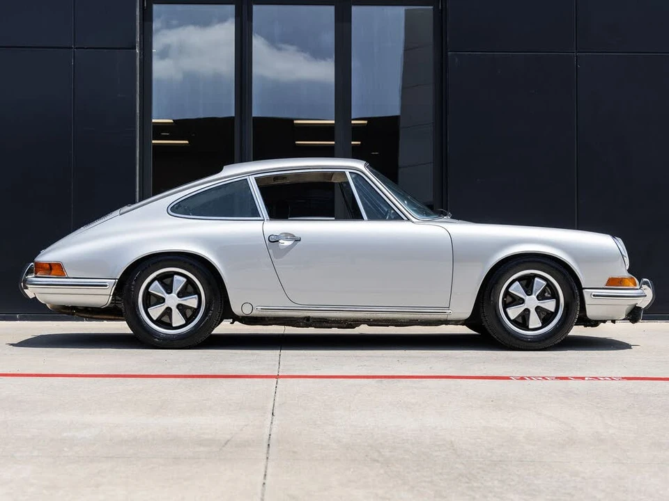 1970 Porsche 911 T F-Body LWB - Image 13 of 31
