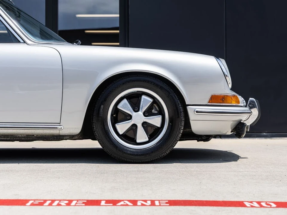 1970 Porsche 911 T F-Body LWB - Image 15 of 31
