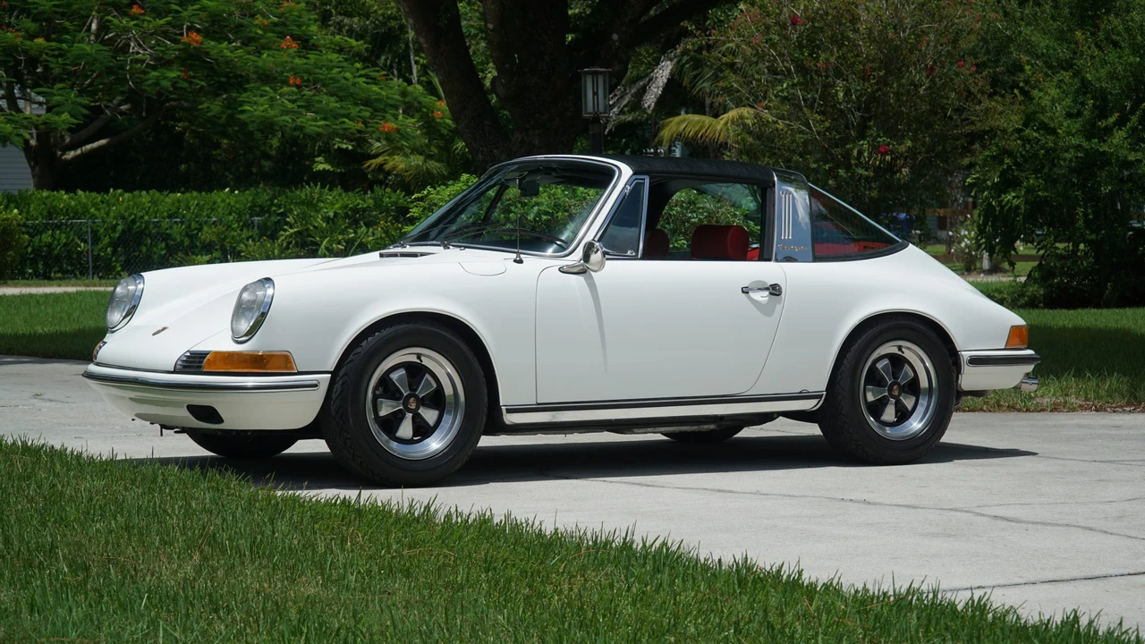 1970 Porsche 911 E F-Body LWB - Image 2 of 31