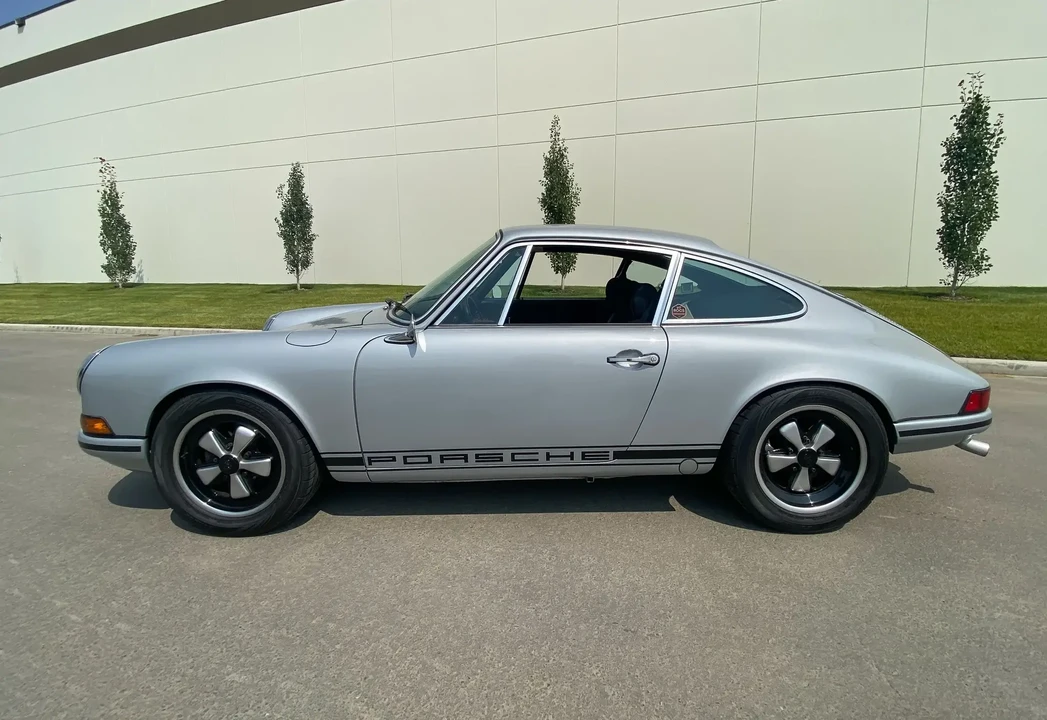 1970 Porsche 911 T F-Body LWB - Image 4 of 6
