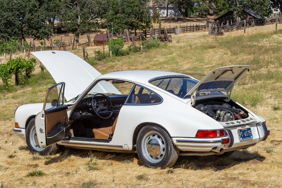 1970 Porsche 911 T F-Body LWB - Image 11 of 31