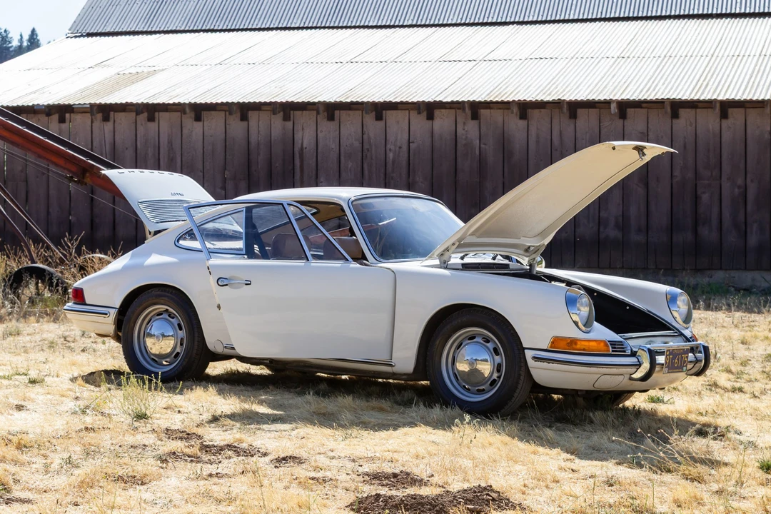 1970 Porsche 911 T F-Body LWB - Image 15 of 31