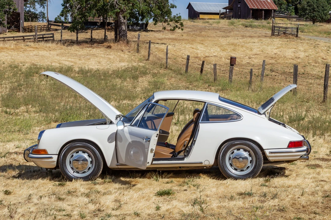 1970 Porsche 911 T F-Body LWB - Image 10 of 31