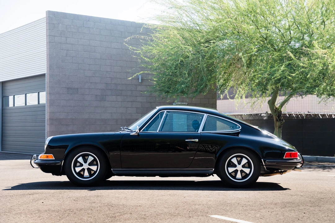 1970 Porsche 911 T F-Body LWB - Image 2 of 31