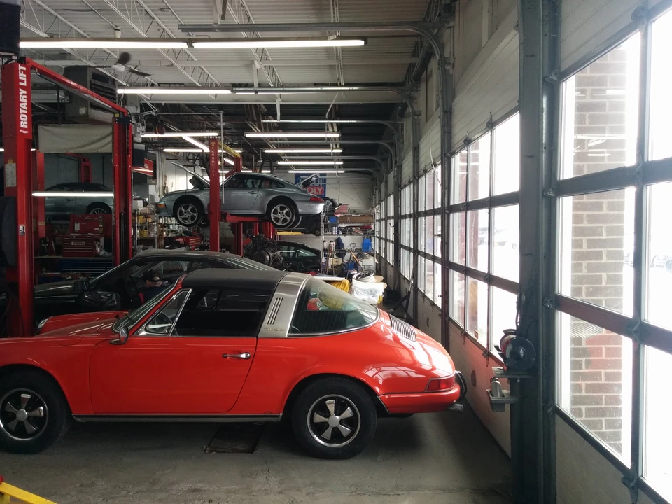1970 Porsche 911 T F-Body LWB - Image 23 of 31