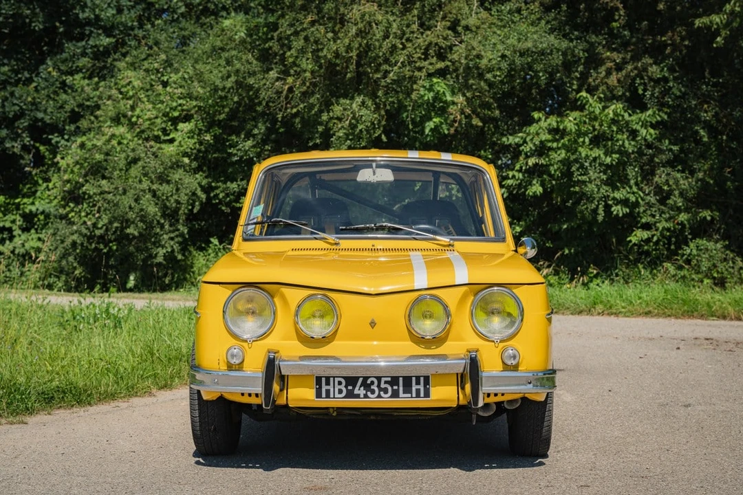 1970 Renault 8 Gordini - Image 2 of 31