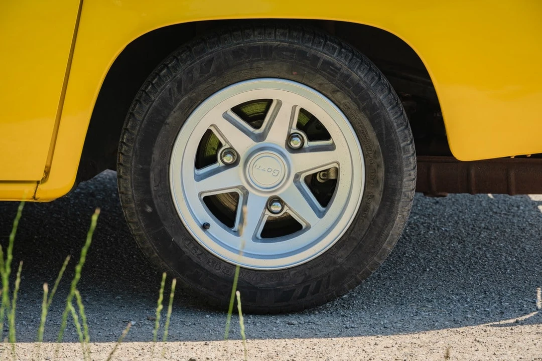 1970 Renault 8 Gordini - Image 12 of 31