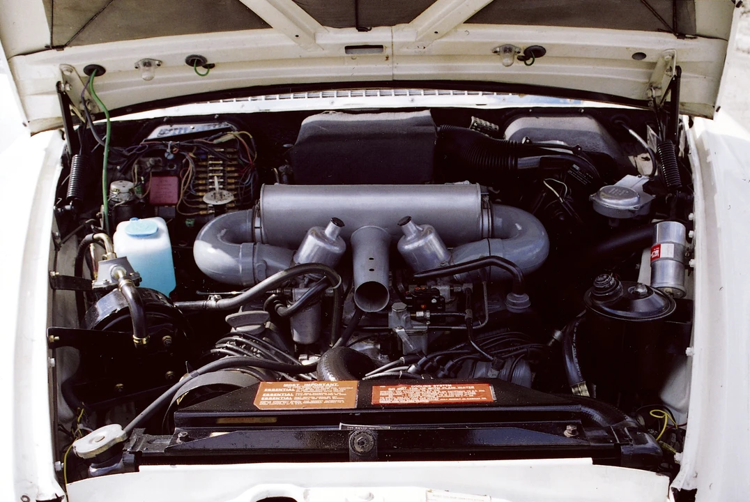 1970 Rover - Image 2 of 2