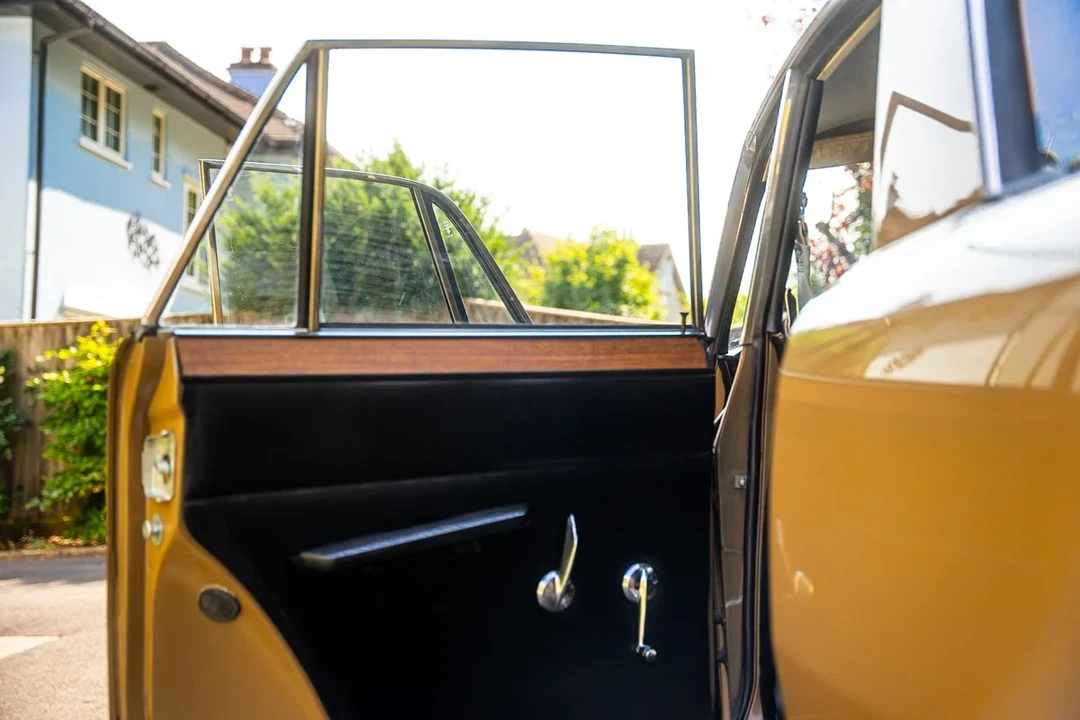 1970 Rover - Image 22 of 30