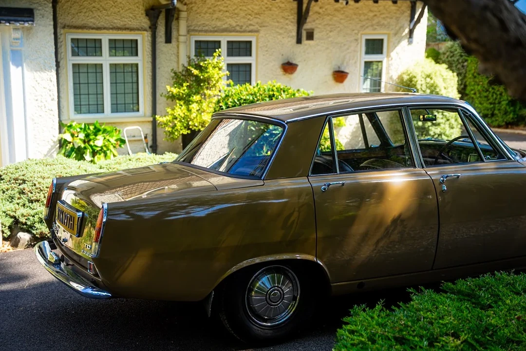 1970 Rover - Image 14 of 30