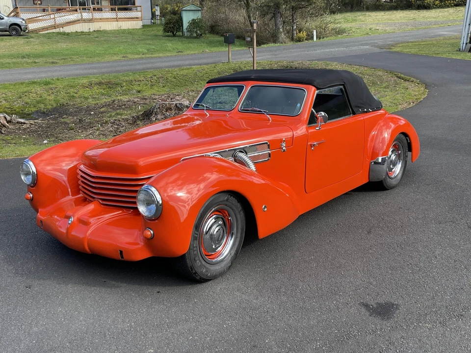 1970 Cord - Image 2 of 31
