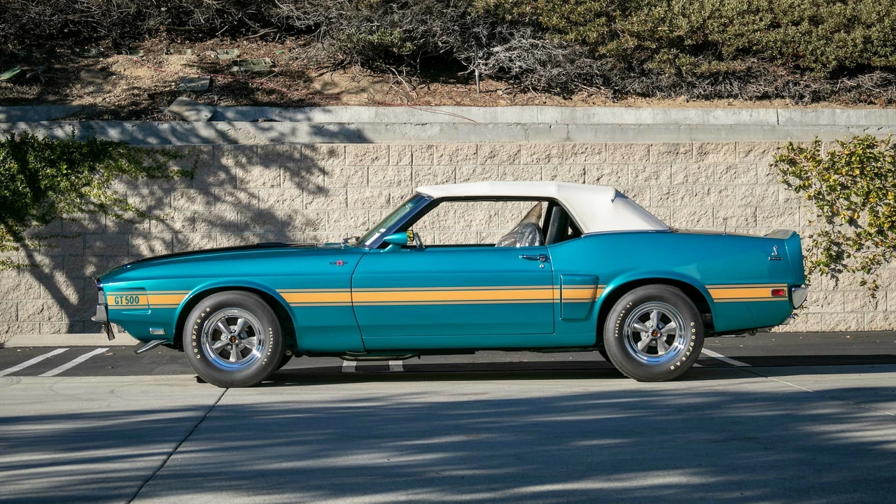 1970 Shelby GT500 - Image 2 of 21