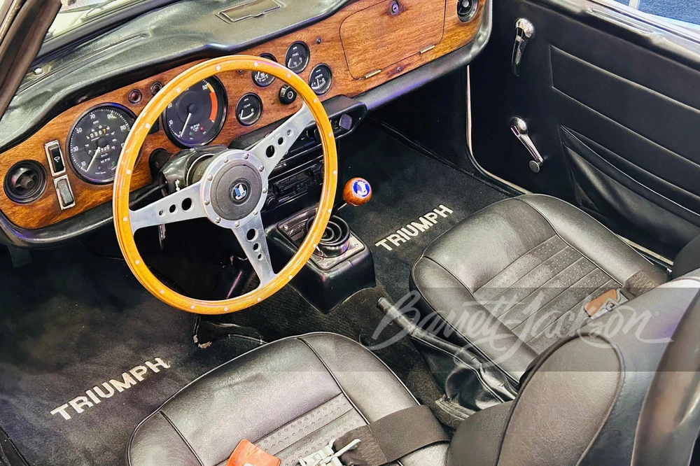 1970 Triumph TR6 (US-spec) - Image 9 of 12