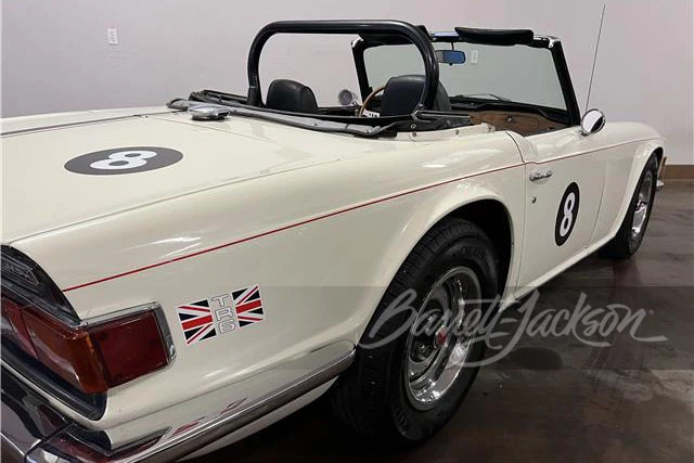 1970 Triumph TR6 (US-spec) - Image 9 of 9