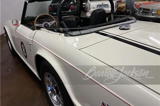 1970 Triumph TR6 (US-spec) - Image 8 of 9