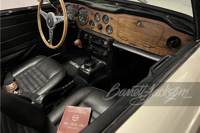 1970 Triumph TR6 (US-spec) - Image 6 of 9