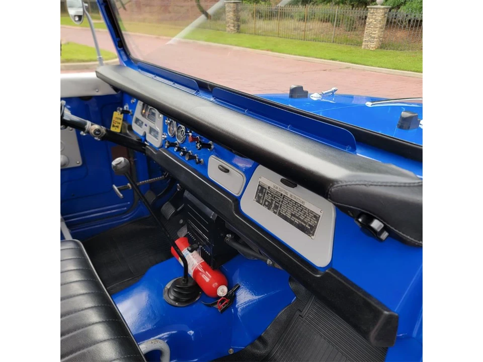 1970 Toyota J40 Land Cruiser - Image 25 of 31
