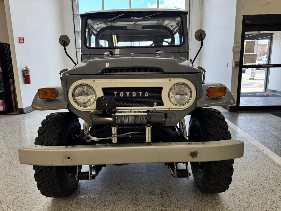 1970 Toyota - Image 3 of 31