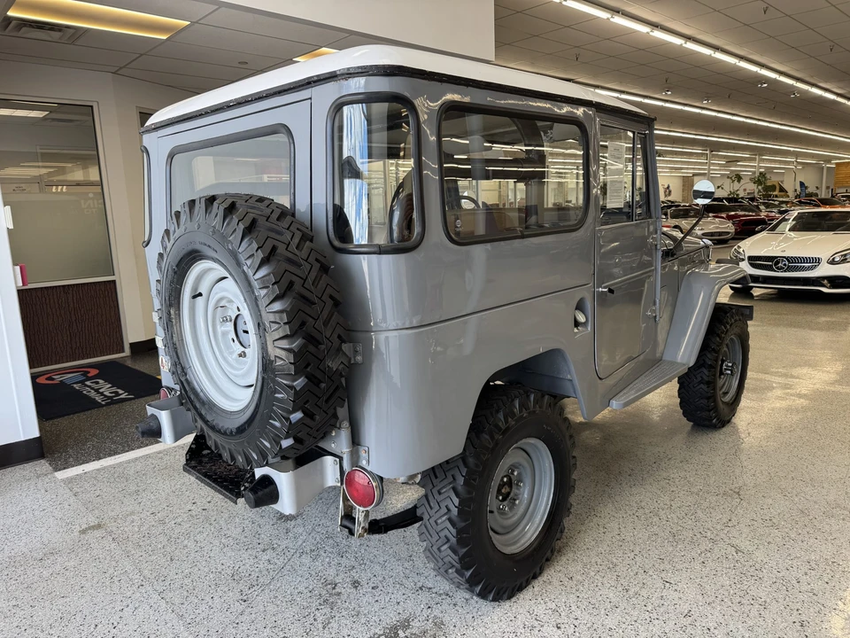 1970 Toyota - Image 10 of 31