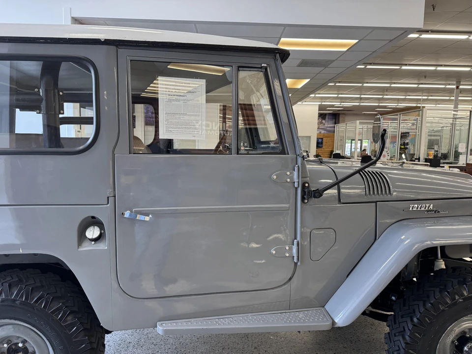 1970 Toyota - Image 14 of 31