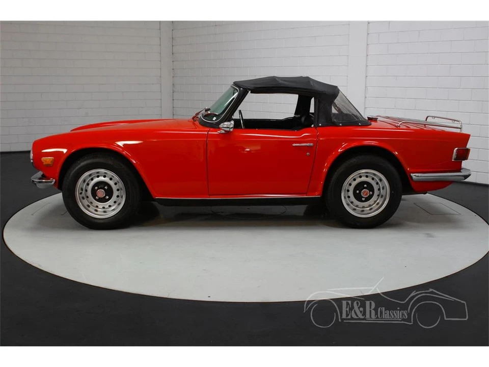 1970 Triumph TR6 (US-spec) - Image 14 of 30