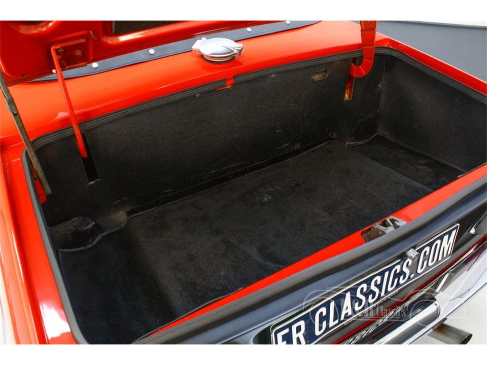 1970 Triumph TR6 (US-spec) - Image 28 of 30
