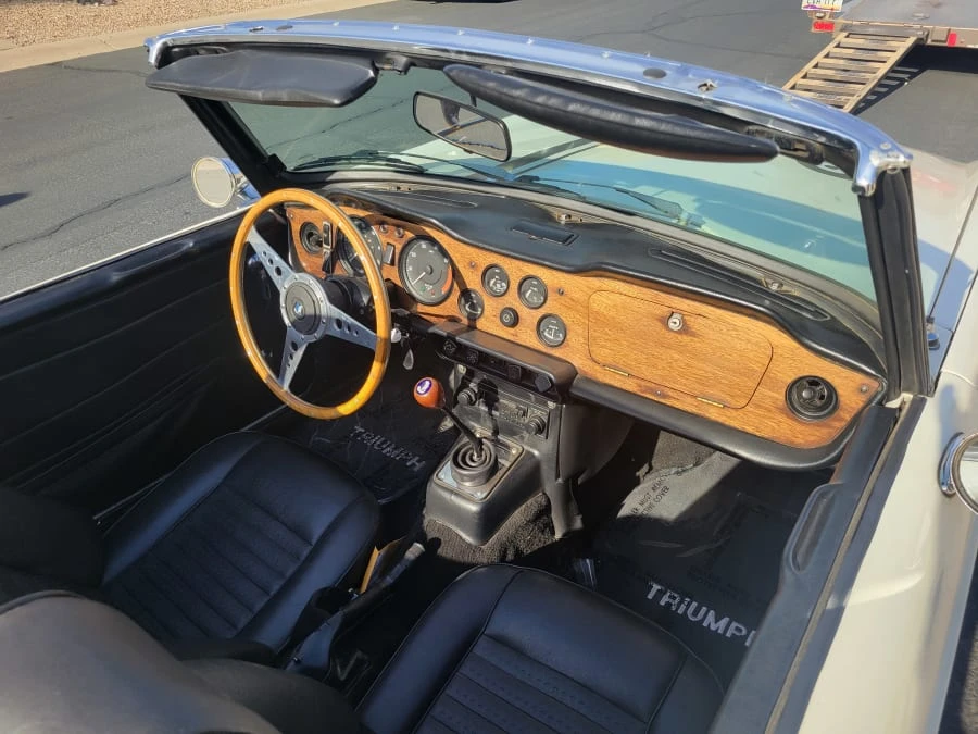 1970 Triumph TR6 (US-spec) - Image 5 of 9