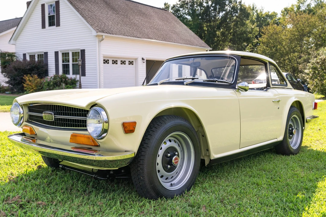 1970 Triumph TR6 CF Injected - Image 2 of 31