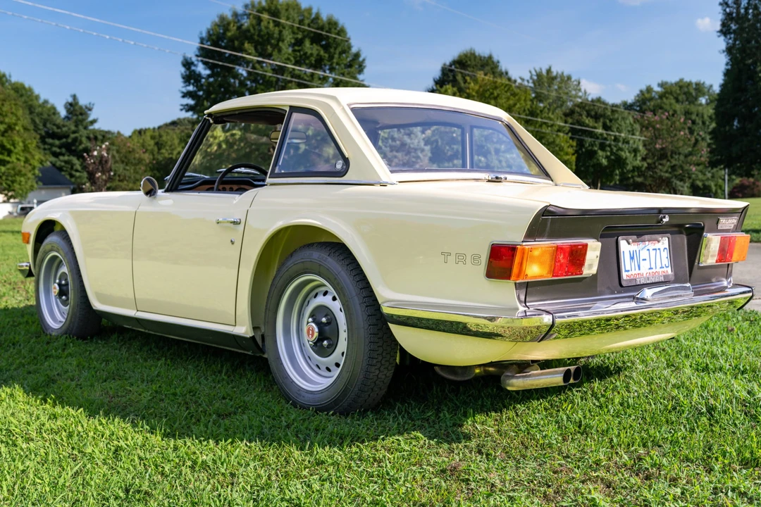 1970 Triumph TR6 CF Injected - Image 12 of 31