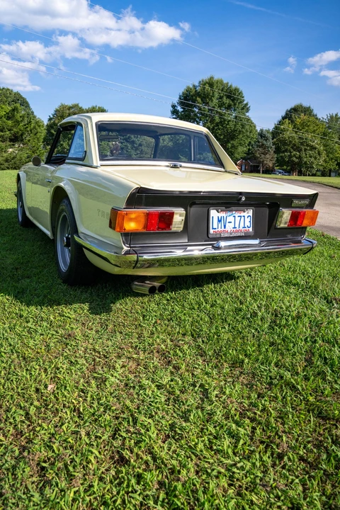 1970 Triumph TR6 CF Injected - Image 11 of 31