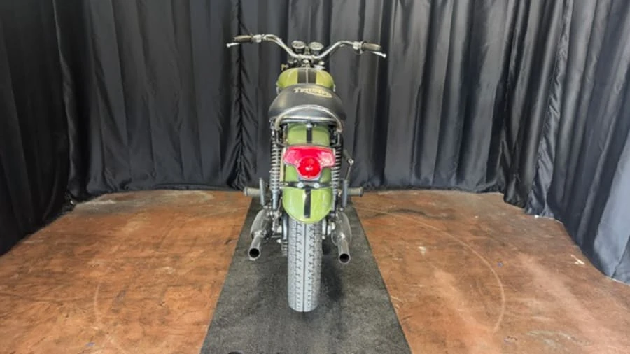 1970 Triumph - Image 10 of 11