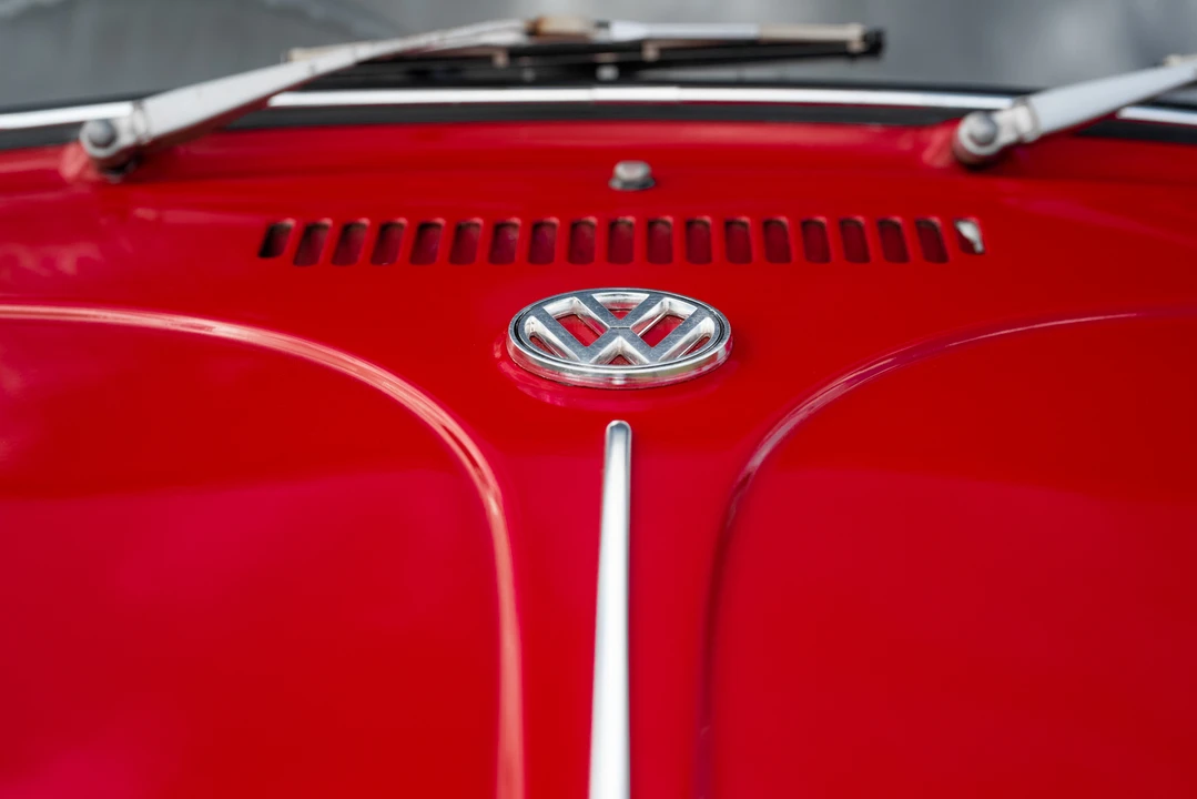 1970 Volkswagen Super Beetle - Image 15 of 31