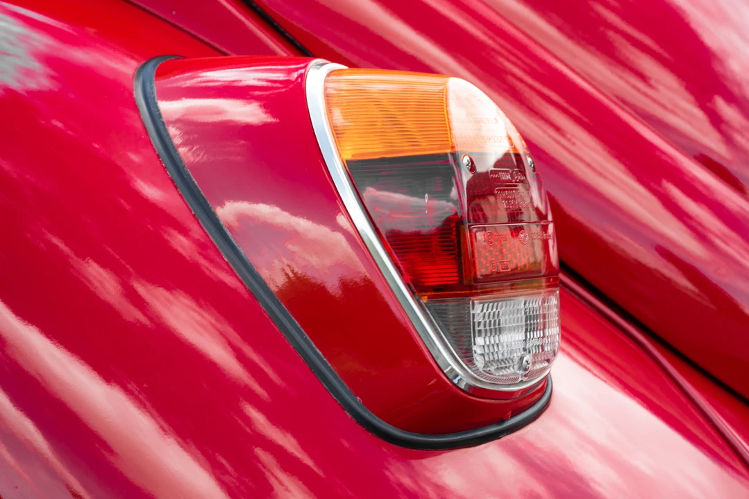 1970 Volkswagen Super Beetle - Image 28 of 31