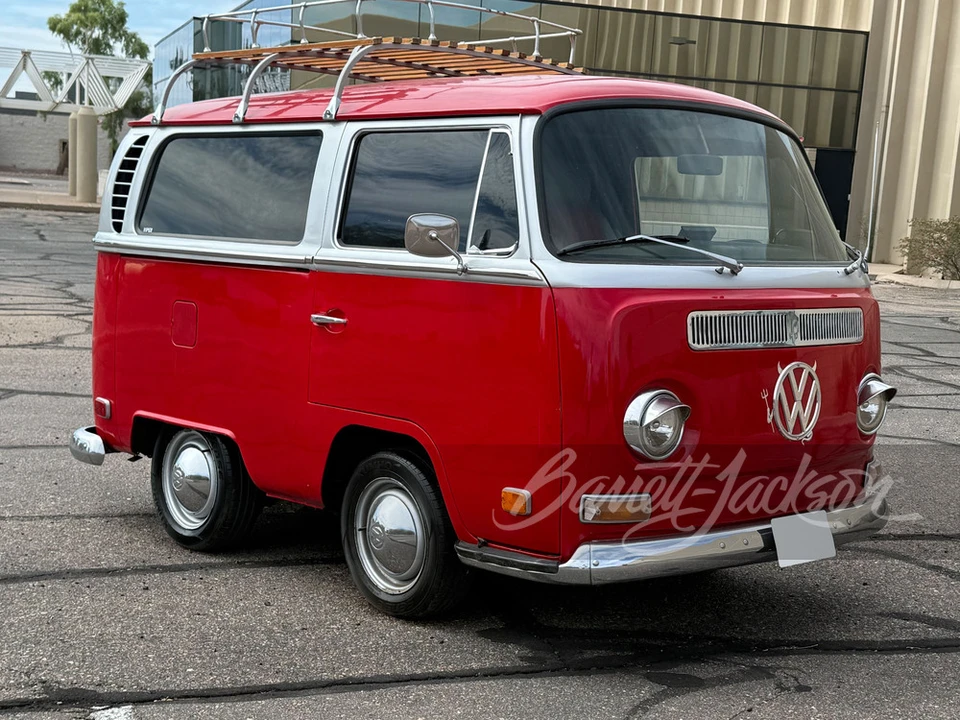 1970 Volkswagen Bay-Window Bus - Image 1 of 11