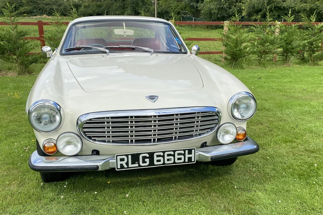 1970 Volvo 1800E - Image 21 of 31