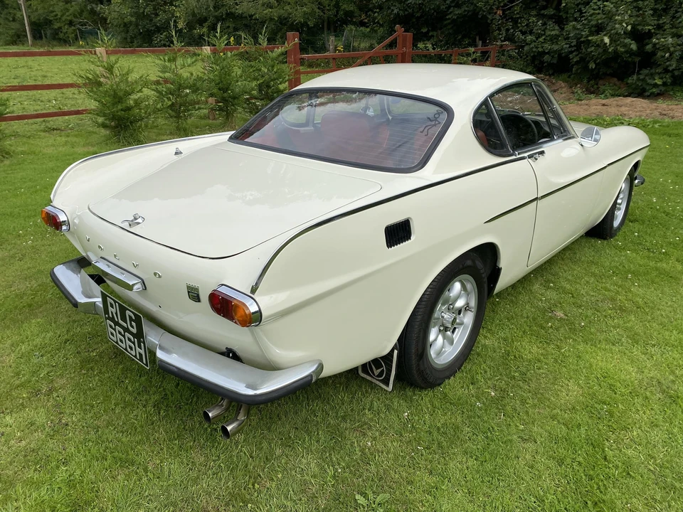 1970 Volvo 1800E - Image 25 of 31