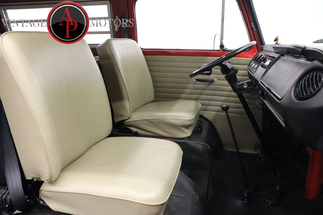 1970 Volkswagen Bay-Window Camper - Image 5 of 12