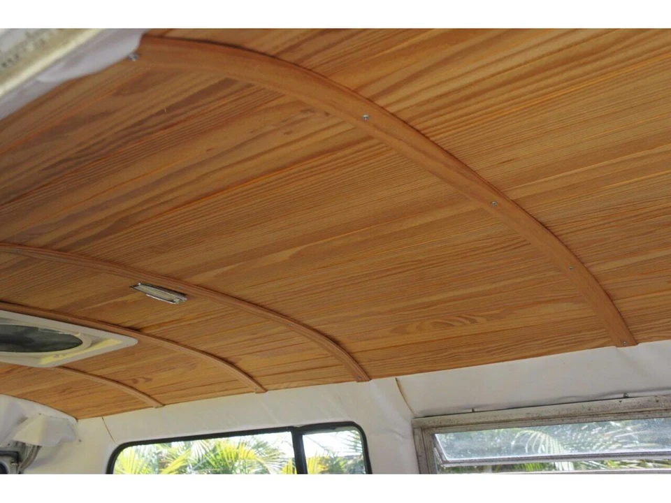 1970 Volkswagen Bay-Window Bus - Image 5 of 24
