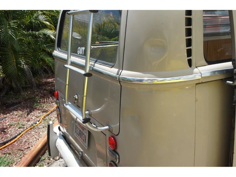 1970 Volkswagen Bay-Window Bus - Image 14 of 24