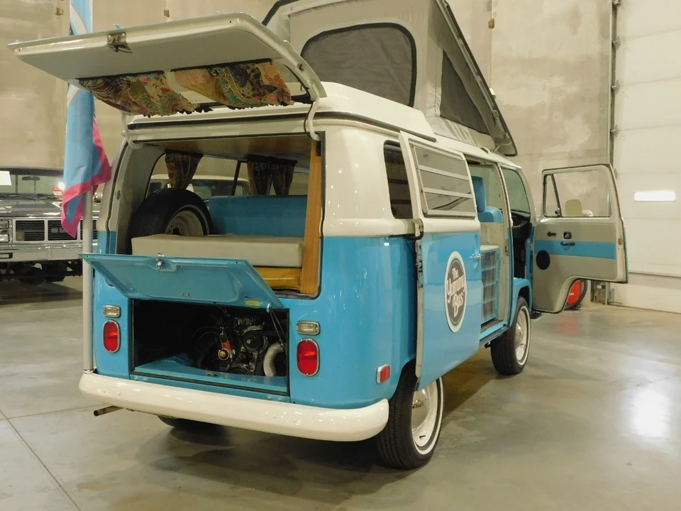 1970 Volkswagen Bay-Window Camper - Image 16 of 21