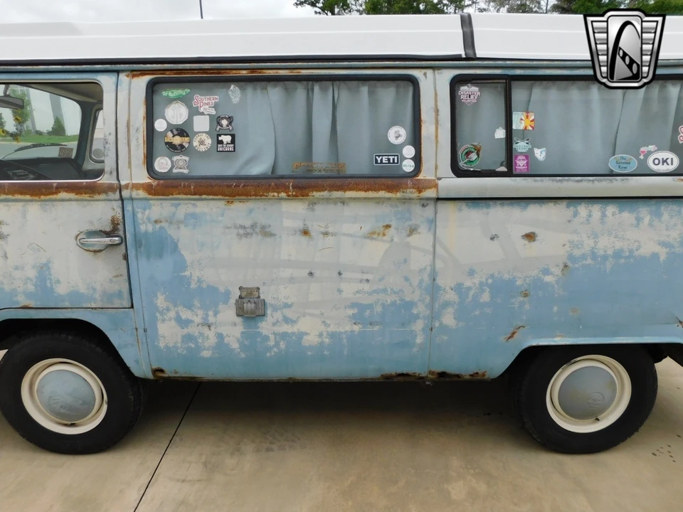 1970 Volkswagen Bay-Window Camper - Image 7 of 12