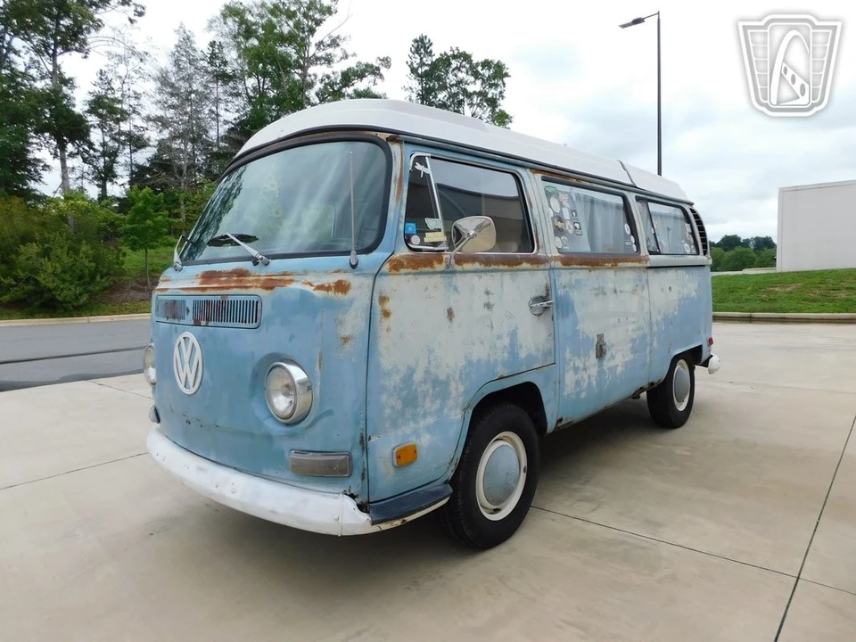 1970 Volkswagen Bay-Window Camper - Image 9 of 12
