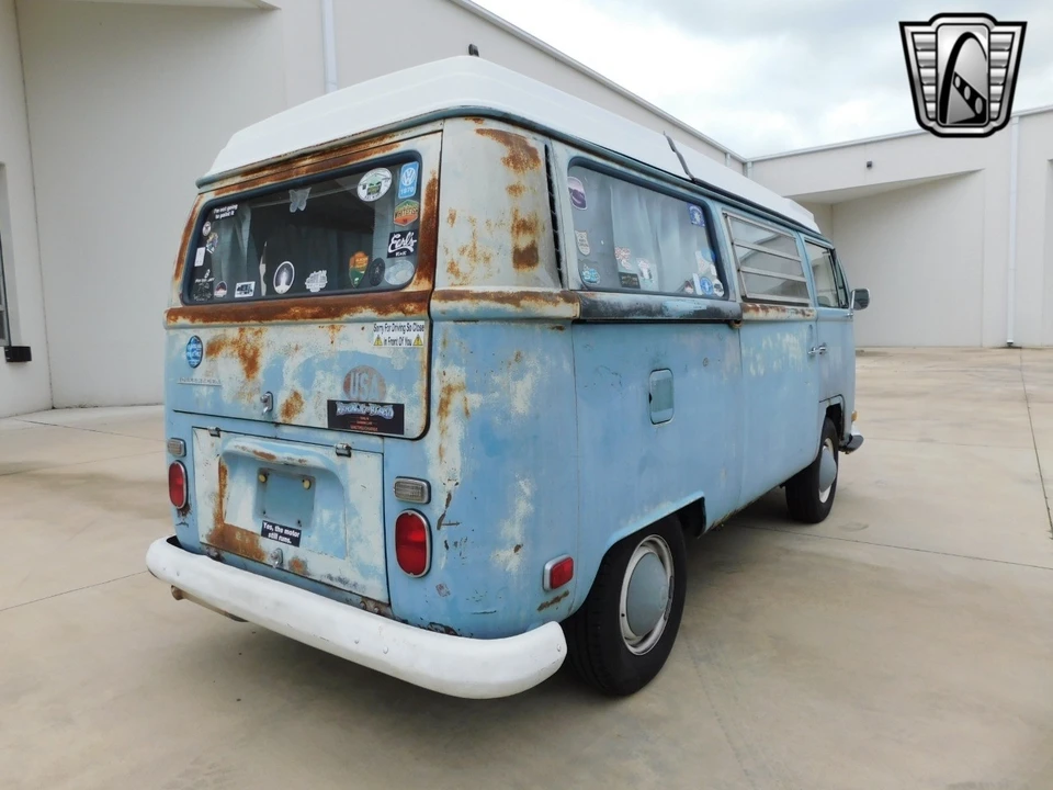 1970 Volkswagen Bay-Window Camper - Image 11 of 12