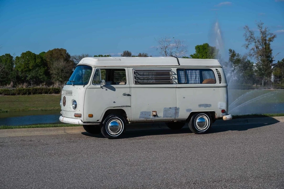 1970 Volkswagen Bay-Window Camper - Image 16 of 21