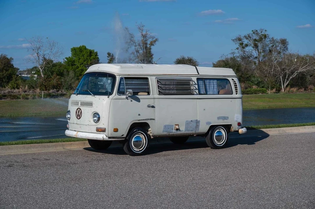 1970 Volkswagen Bay-Window Camper - Image 15 of 21
