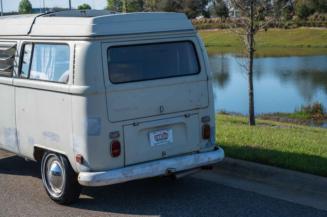 1970 Volkswagen Bay-Window Camper - Image 20 of 21